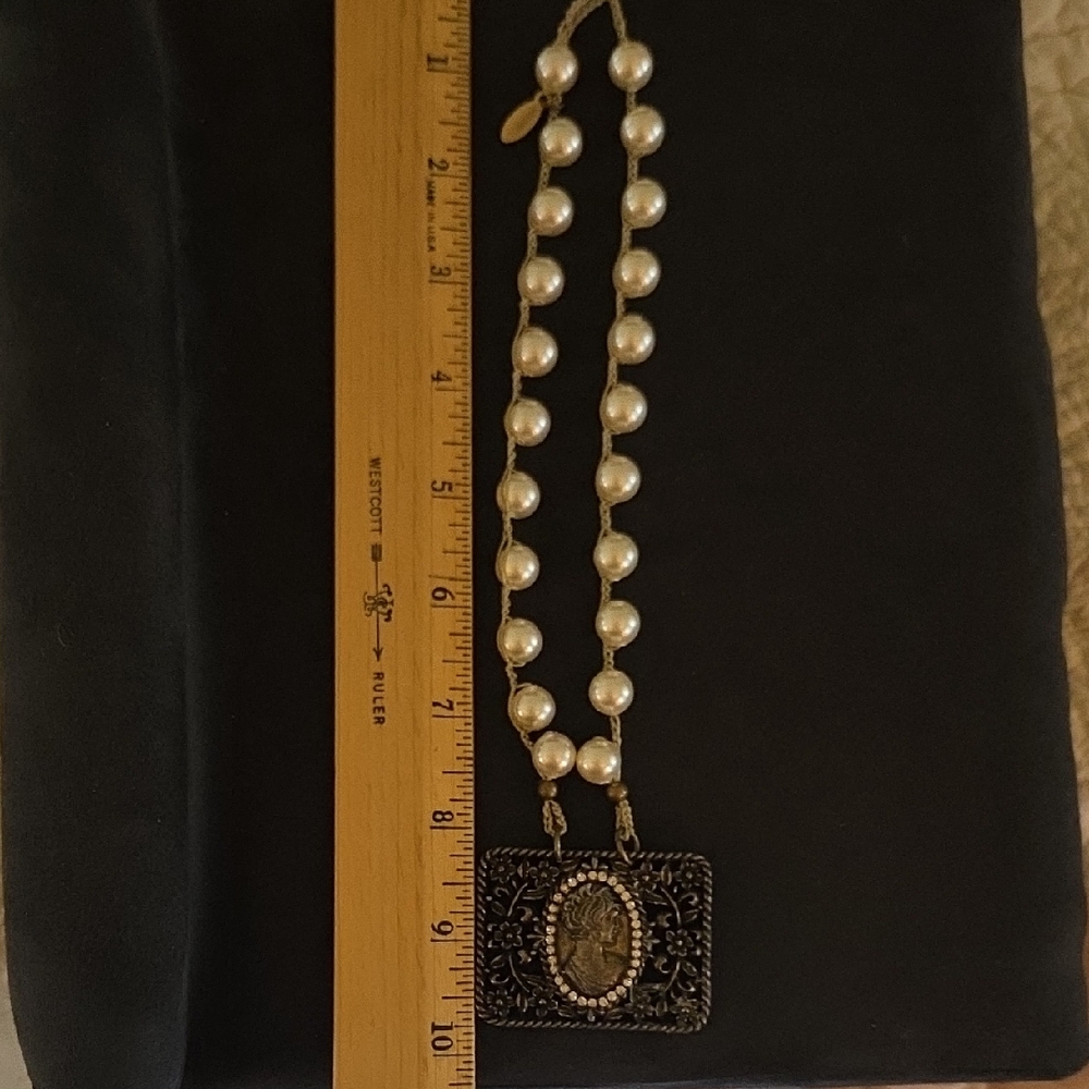 Elegant Muse Custom Pearl Beaded Pendant Necklace with Antique Filigree Buckle